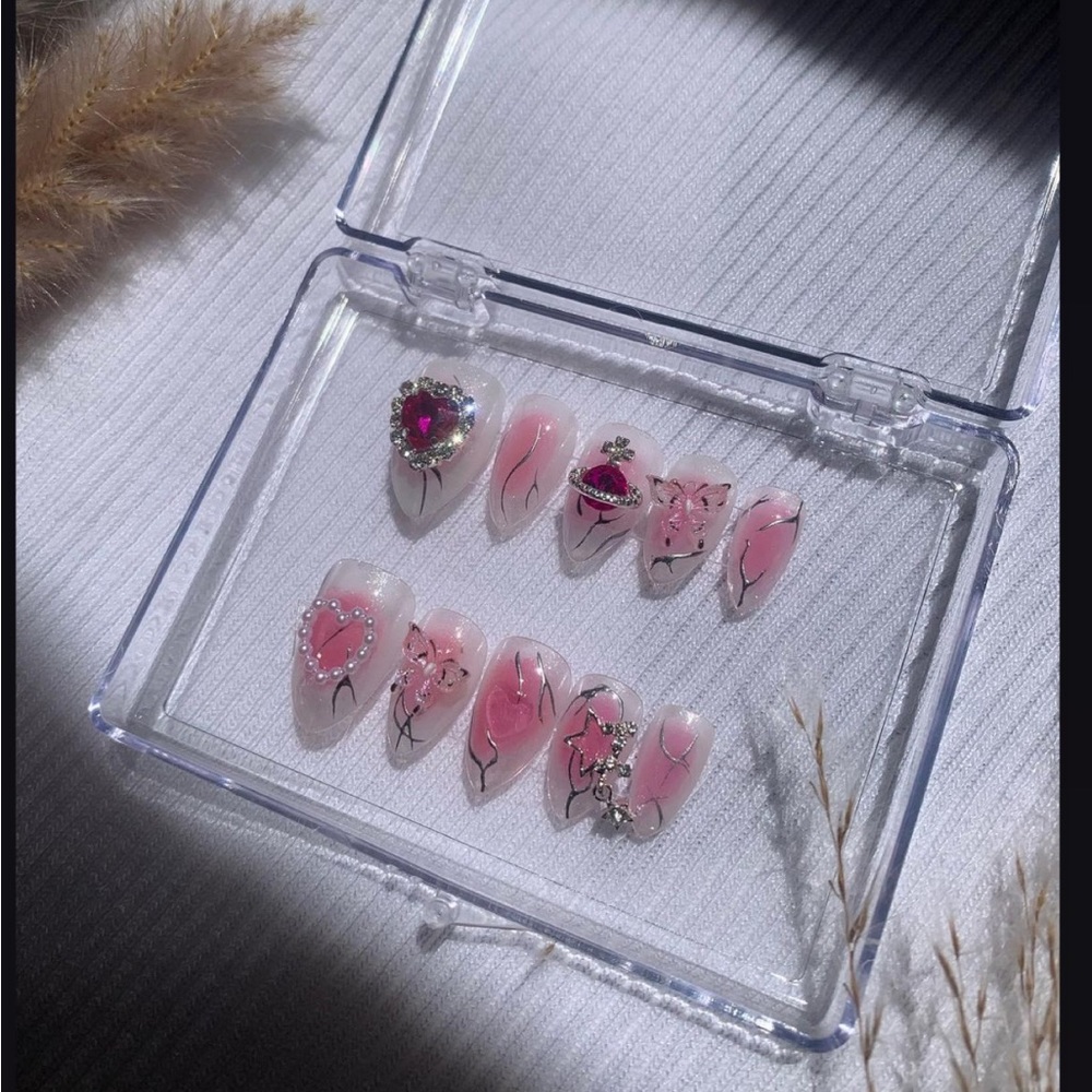 Handmade /press on nails + Free prep included /durable / high quality/ reusable